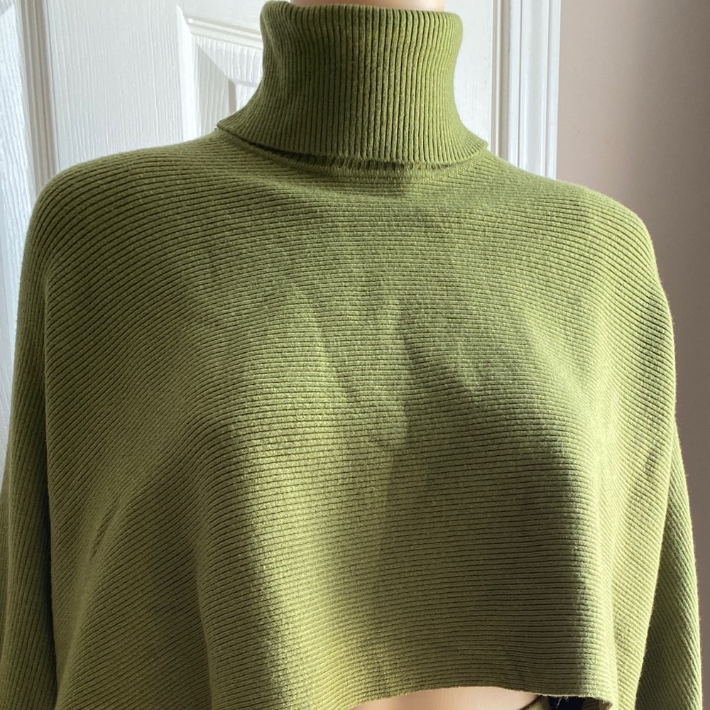 F21 Knit Crop Turtleneck & Skirt Set